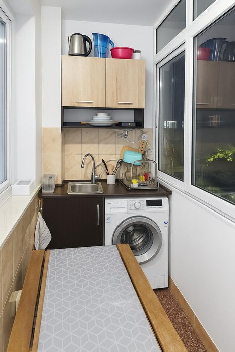 Дава се под наем Тристаен апартамент в Пловдив, Център - 64 кв.м за 420 € - Снимка #1