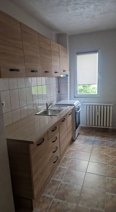Închiriez apartament 2 camere zona Narcisa