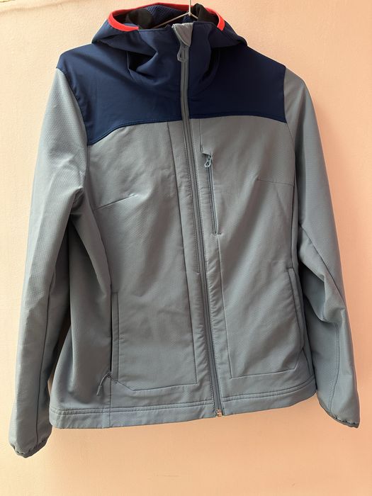 Яке Helly Hansen