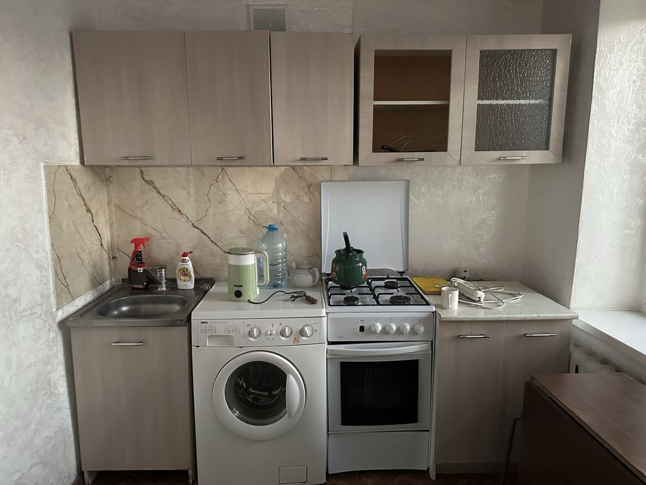 Продается кухонный гарнитур