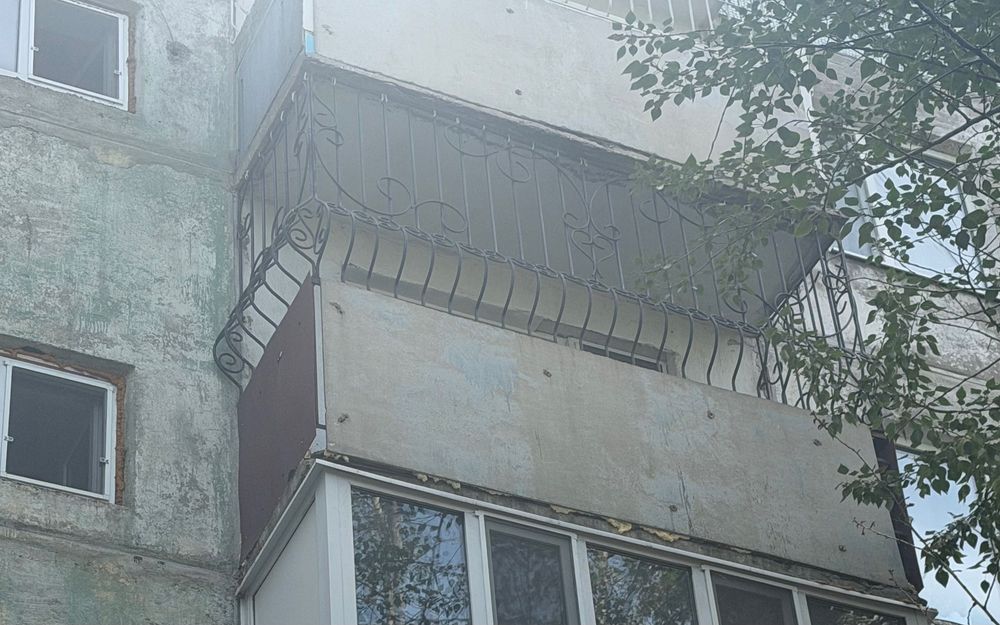 Продам решетку для балкона