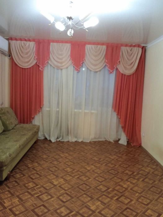 Продается 3 комн.кв. р-н Кинотеатр Казахтан