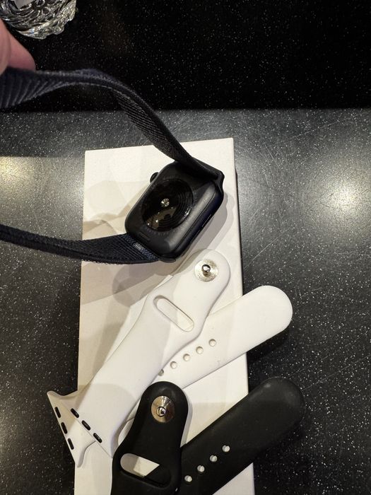 эпл вотч se gen. 2