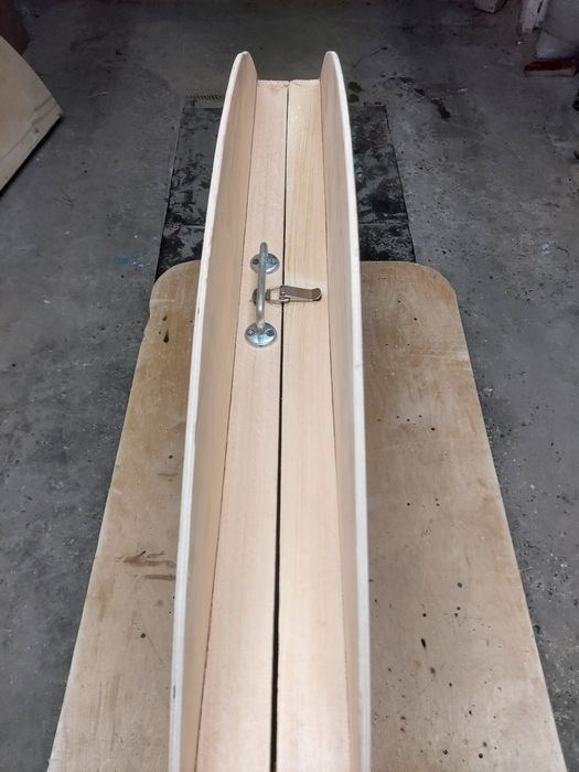 Жер стол сатылады Кішкентай стол 4000 т