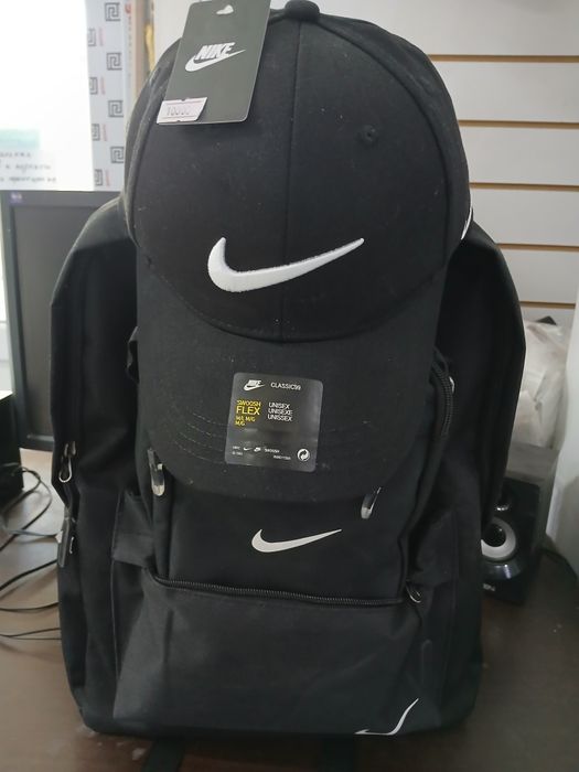 Продам рюкзак 4 в 1 новый