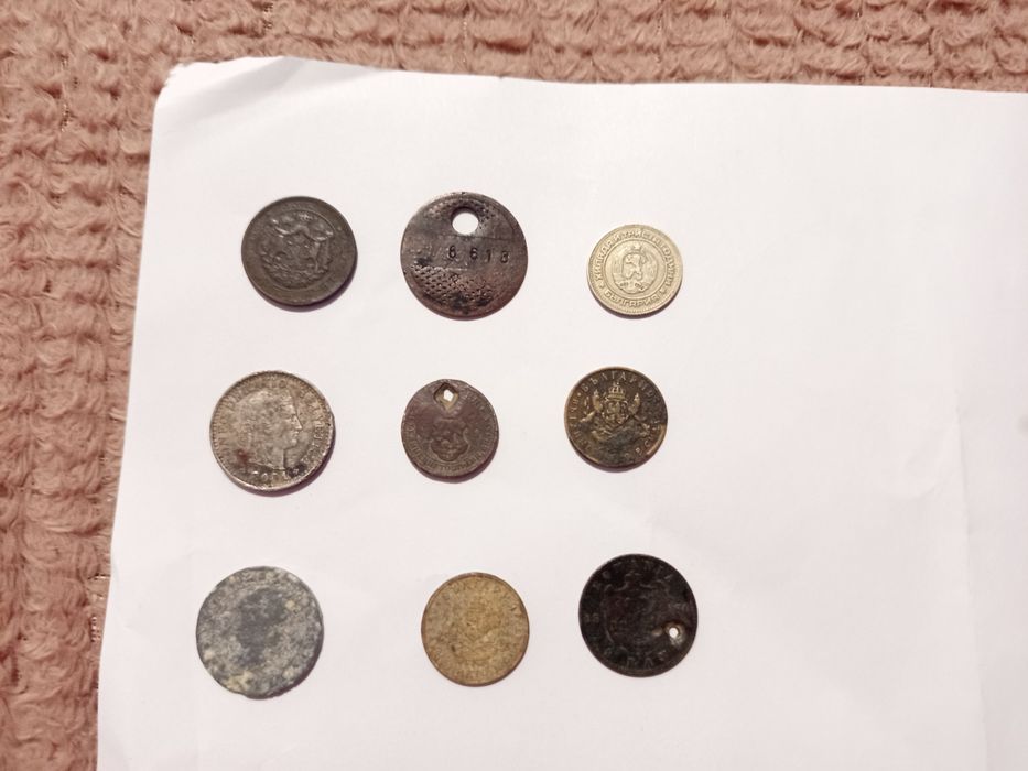 Много стари монети