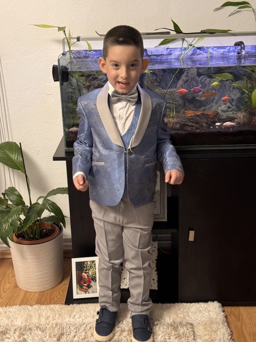 Costum baieti 6 ani Reginald