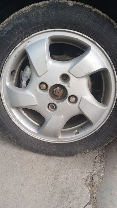 Продам комплект дисков на R15.