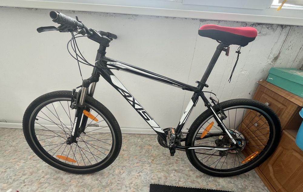 Велосипед Axis.