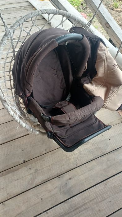 Продам коляску Адемакс 2 в 1