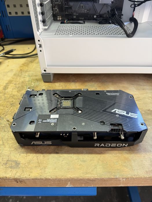 RX 6600 Asus AMD Radeon Placa video 8GB