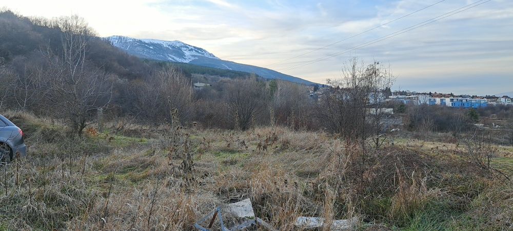 Продавам парцел в Симеоново