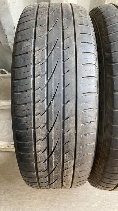 Шины Continental 235/60/18  2 шины