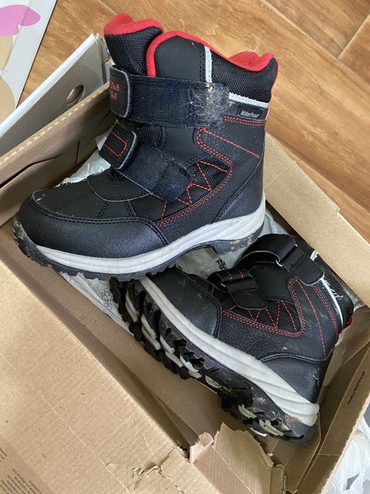 Туфли и сапоги на мальчика