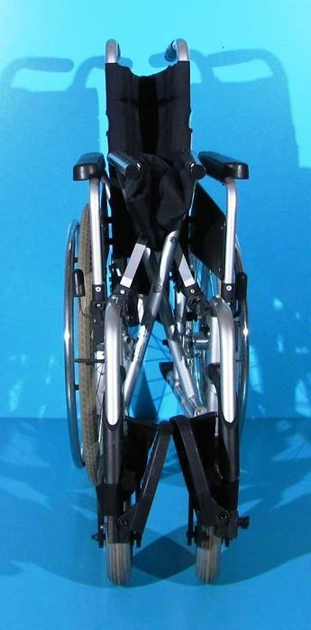 Scaun cu rotile handicap Dietz - latime sezut 45 cm