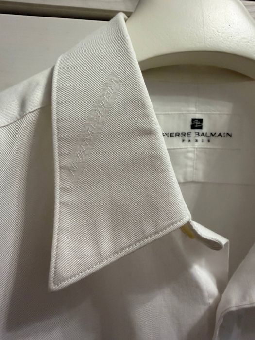 Balmain, монограмная рубашка. Оригинал