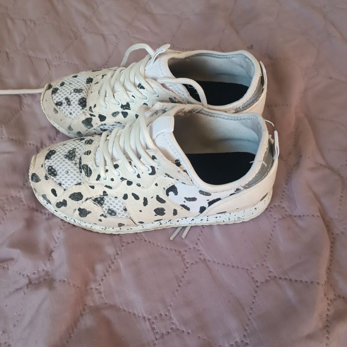 Маратонки 30 номер