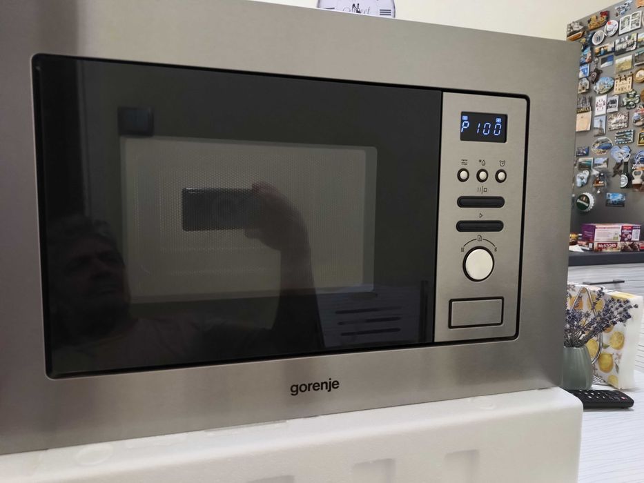 Продавам микровълнова " Gorenje" за вграждане