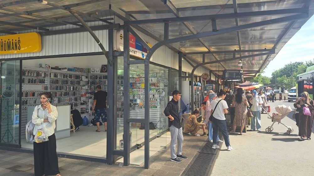 Dukon ichidan telefon usta programmisga joy beriladi