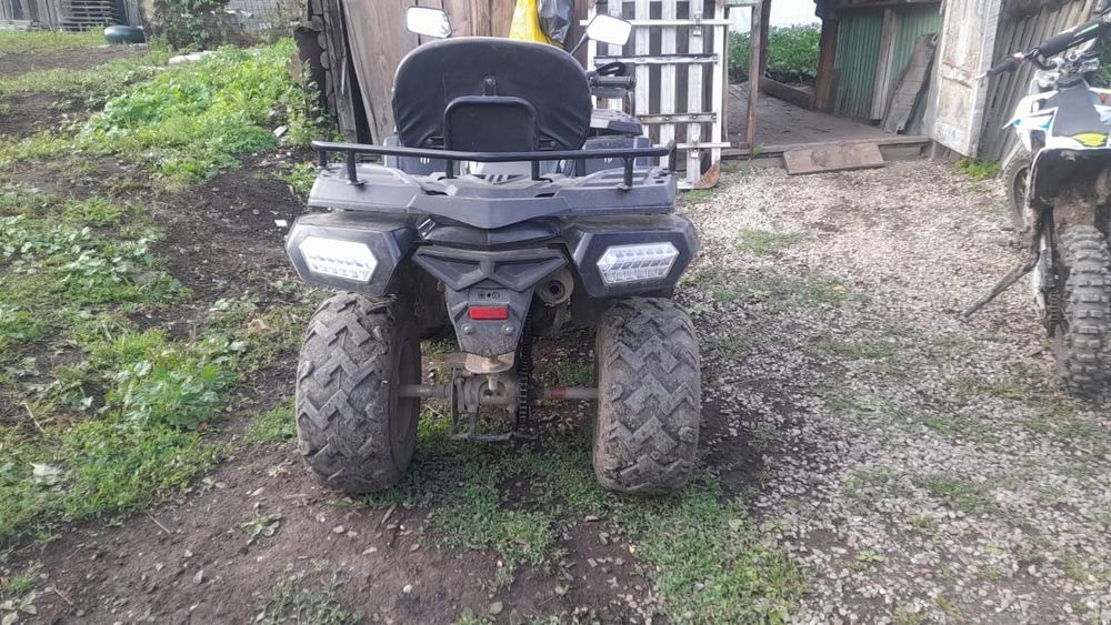 Квадроцикл продам