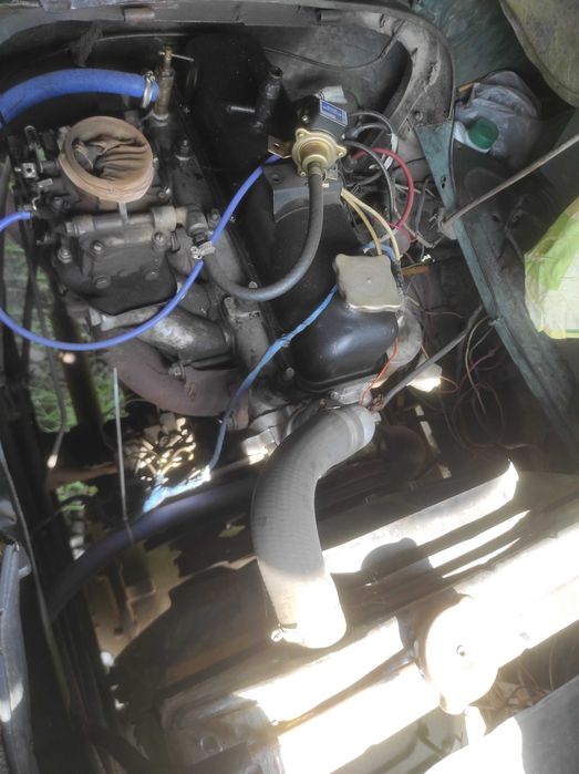 Продам УАЗ - 3303 бортовой