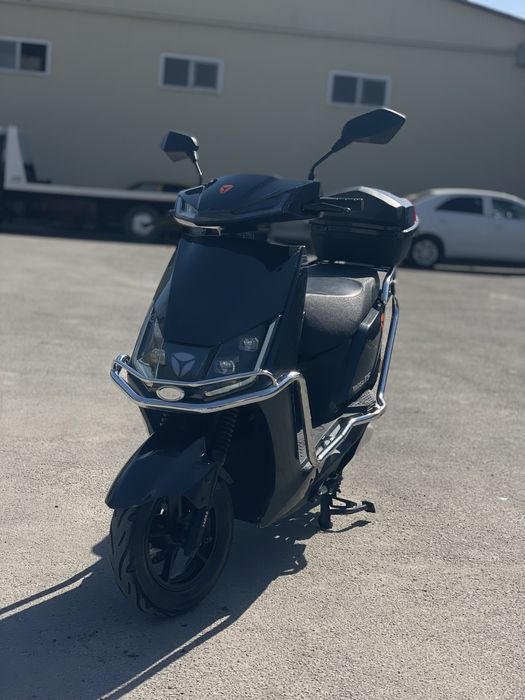 Скутер Yadea идеал