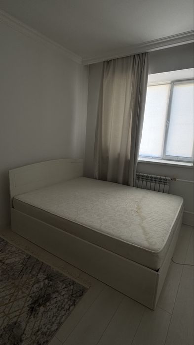 Продается двухспальная кровать