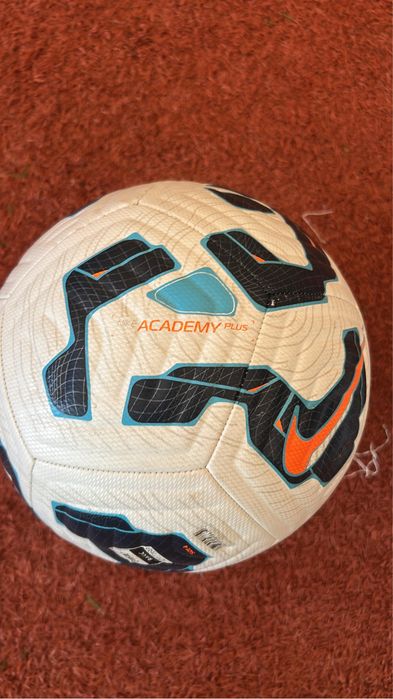 Minge Nike Academy plus