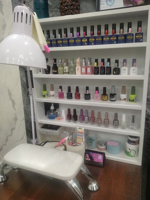 Салон маникюр педикюр