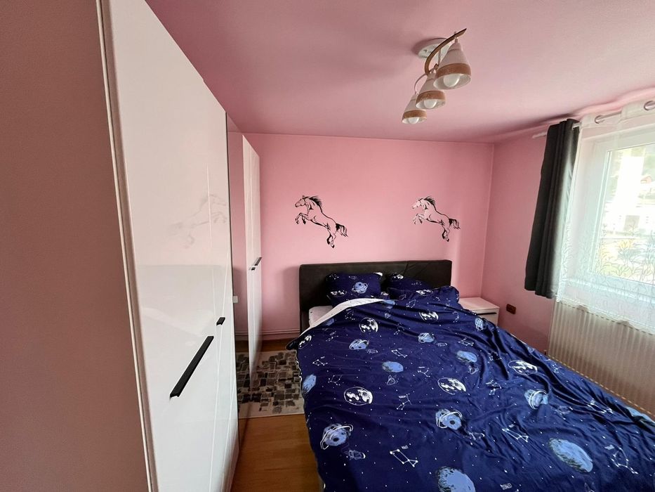 Ofer spre închiriere apartament 3 camere Nehoiu