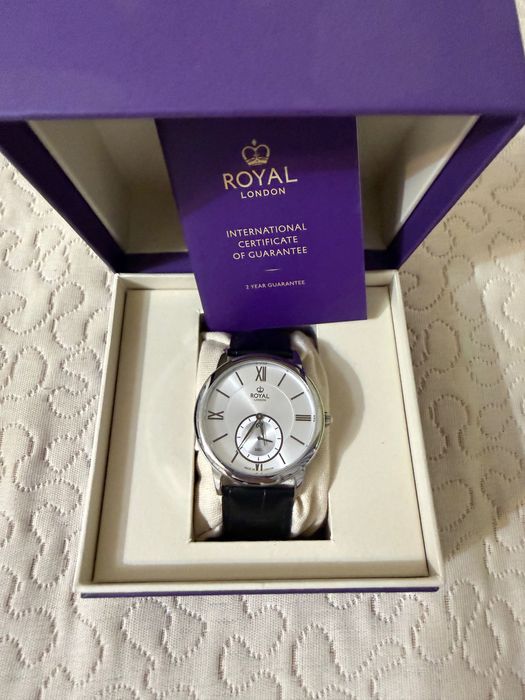 оригинальные часы royal