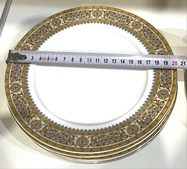 Продам Тарелки по 6 шт