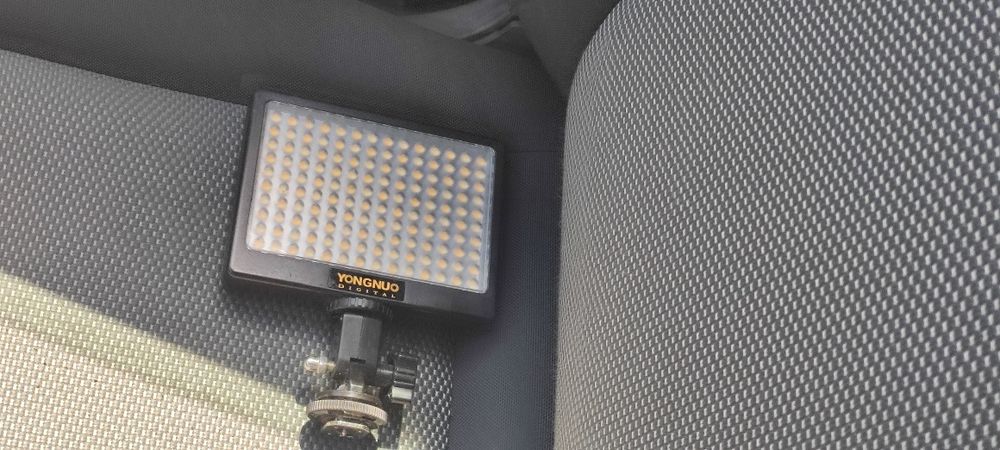 Video uchun prajektor sotiladi