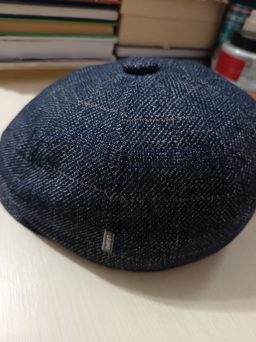 Кепкалар сотилади