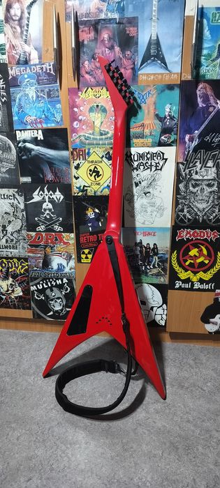 Электрогитара Jackson King V стрела