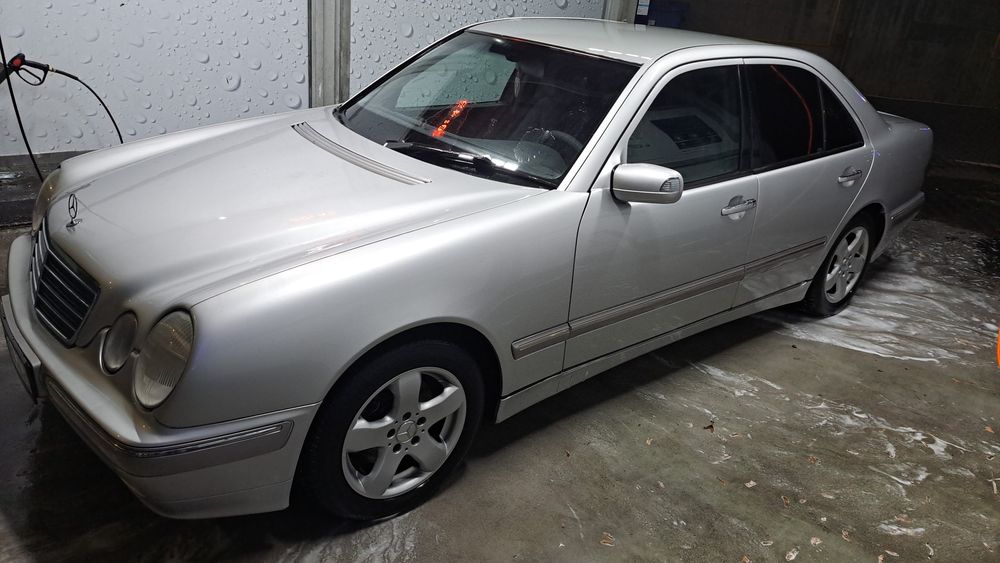 Vand/Schimb Mercedes E 270cdi. Ofer diferența!