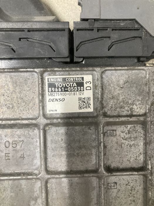 Компютър/Компютри за тойота авенсис/тoyota аvensis 2.0D4D 1AD 09-14г