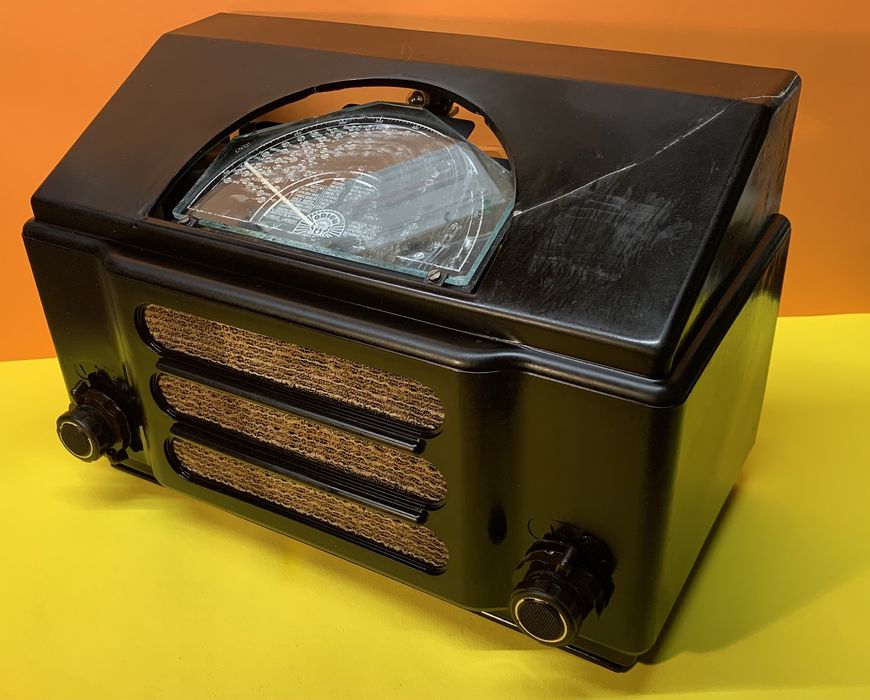 Ретро Радио ORION 233 / 1941 година