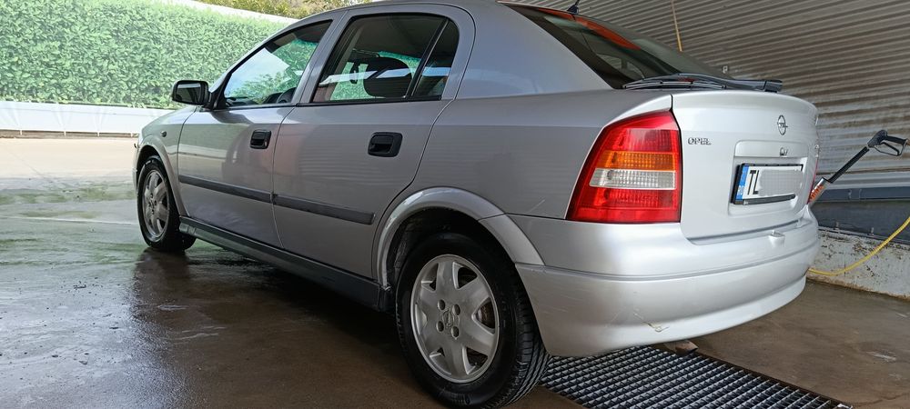 Opel Astra G - 214000 km - 2 seturi de roti
