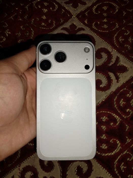 IPhone 11/17 pro korpusta
