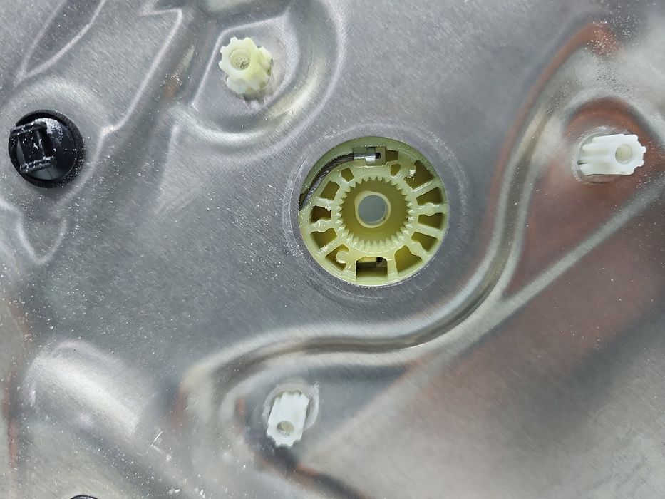 Macara electrica geam dreapta spate Mercedes Clasa E (W212) [Fabr 2009