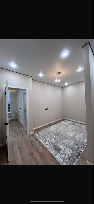 Ковер 2/3 в хорошем состоянии