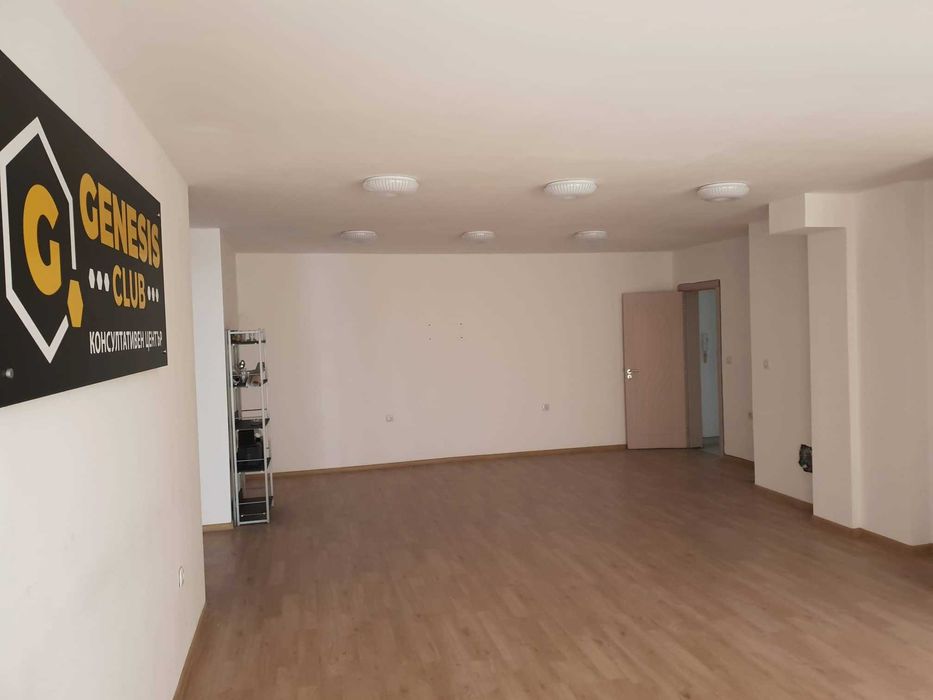 Дава се под наем Офис в Пловдив, Кършияка - 121 кв.м за 826.2 € - Снимка #6