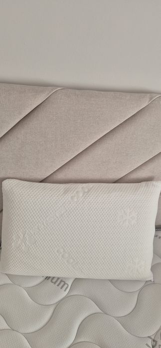 Perne noi cu spuma de memorie