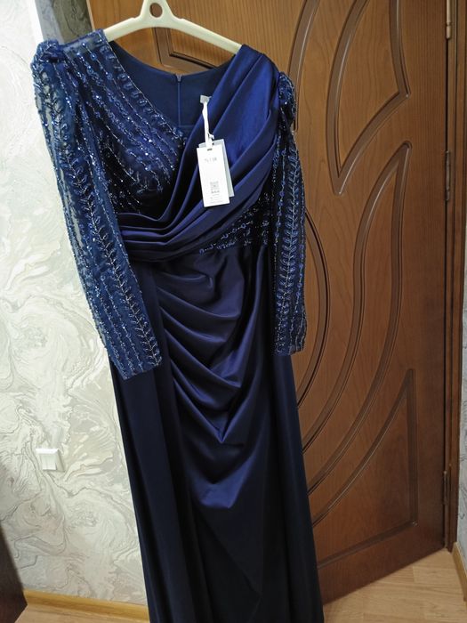 Платье вечернее эксклюзивное