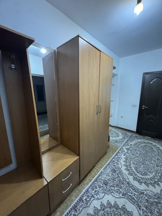 Мебель в прихожию.