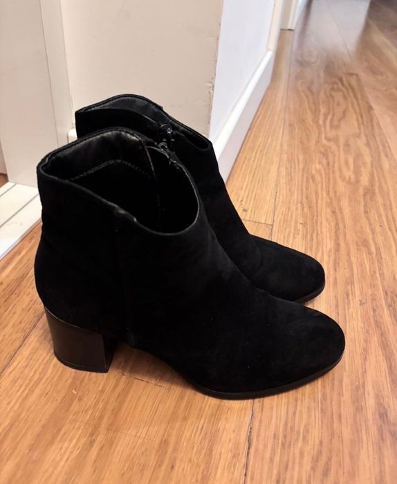 Botine imitatie de piele marimea 38