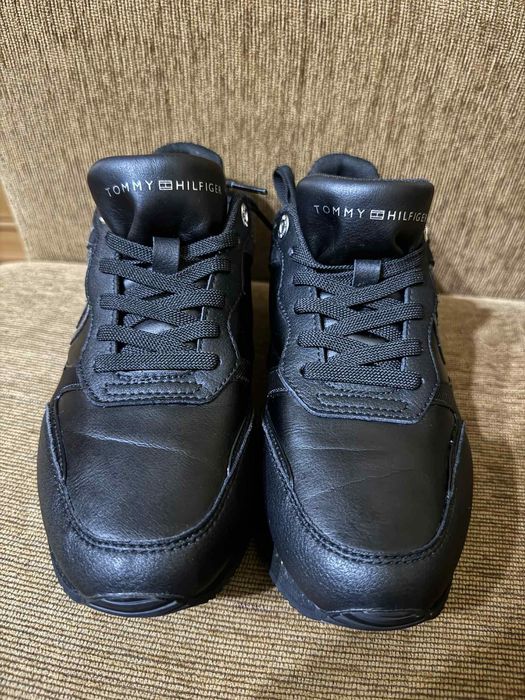Обувки Tommy Hilfiger