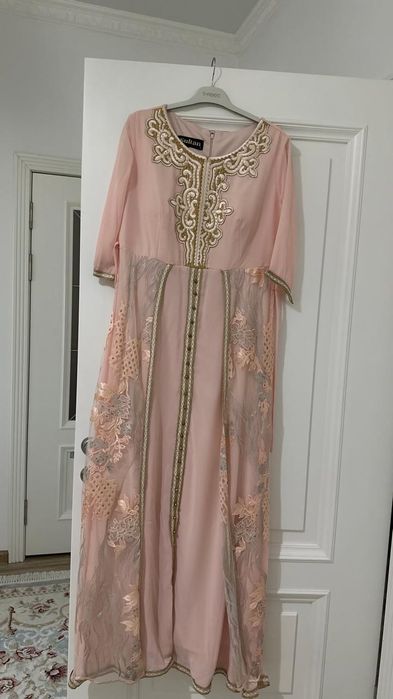 Красивое платье!