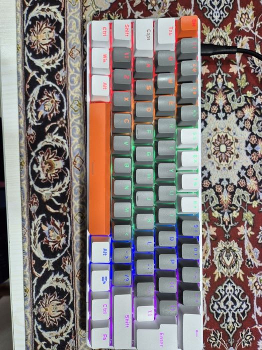 Продается механическая клавиатура